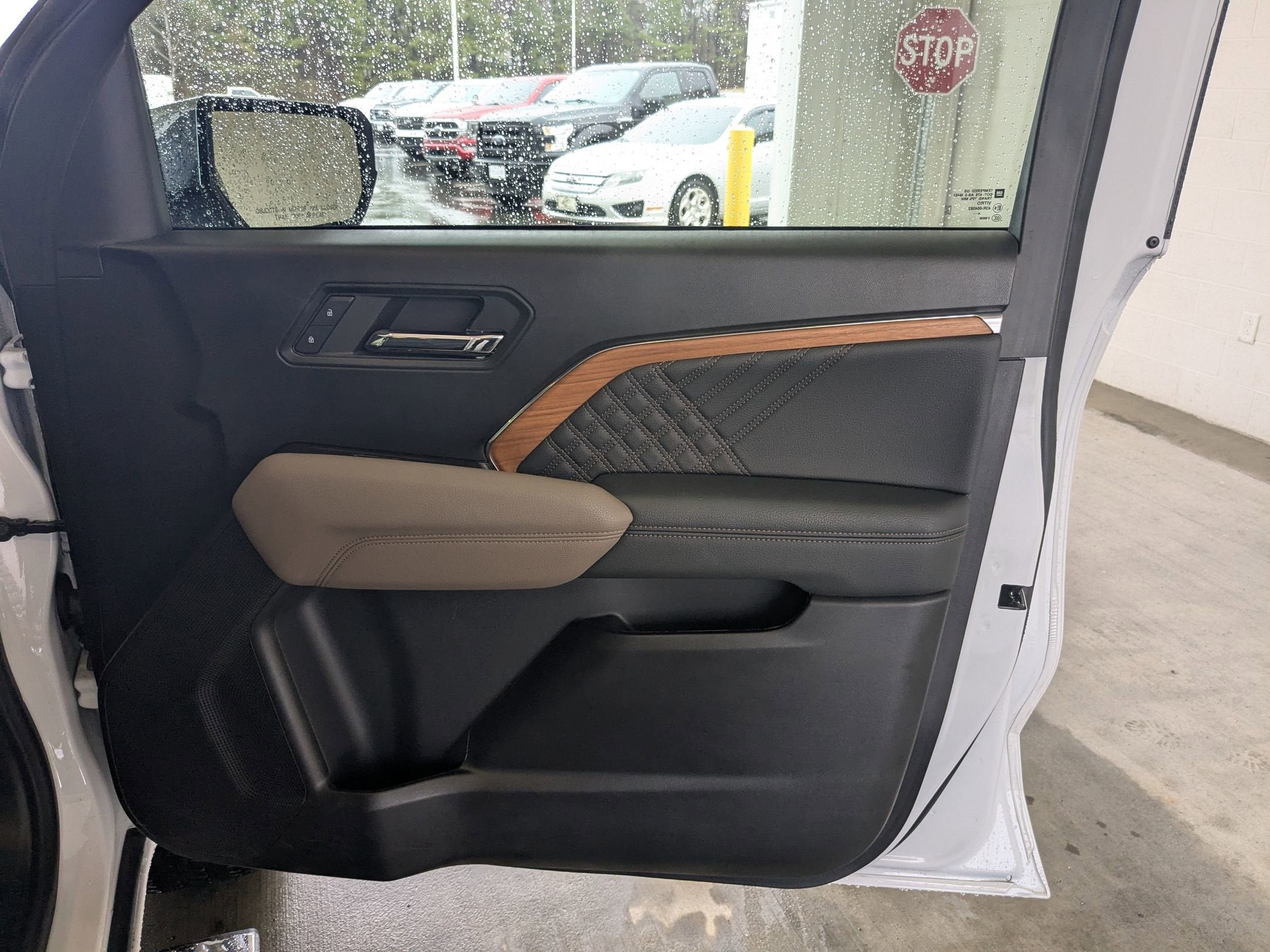 2024 GMC Canyon Denali