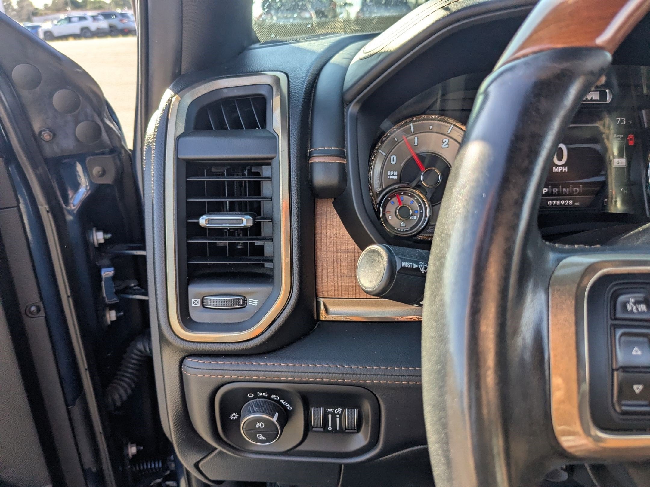 2022 RAM 3500 Limited Longhorn Crew Cab 4x4 8' Box