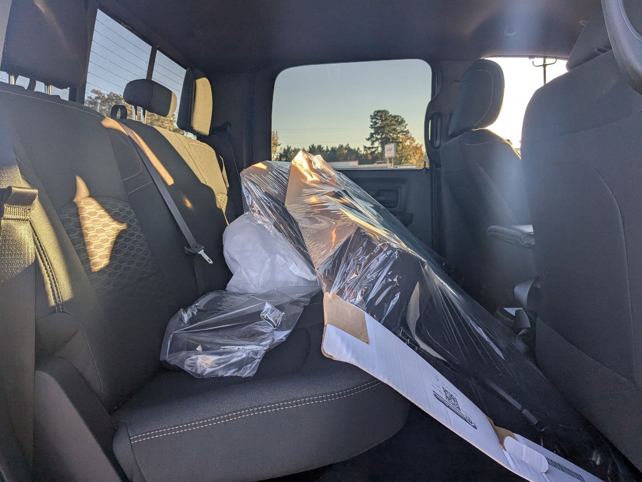 2026 RAM 2500 Tradesman Crew Cab 4x4 6'4' Box