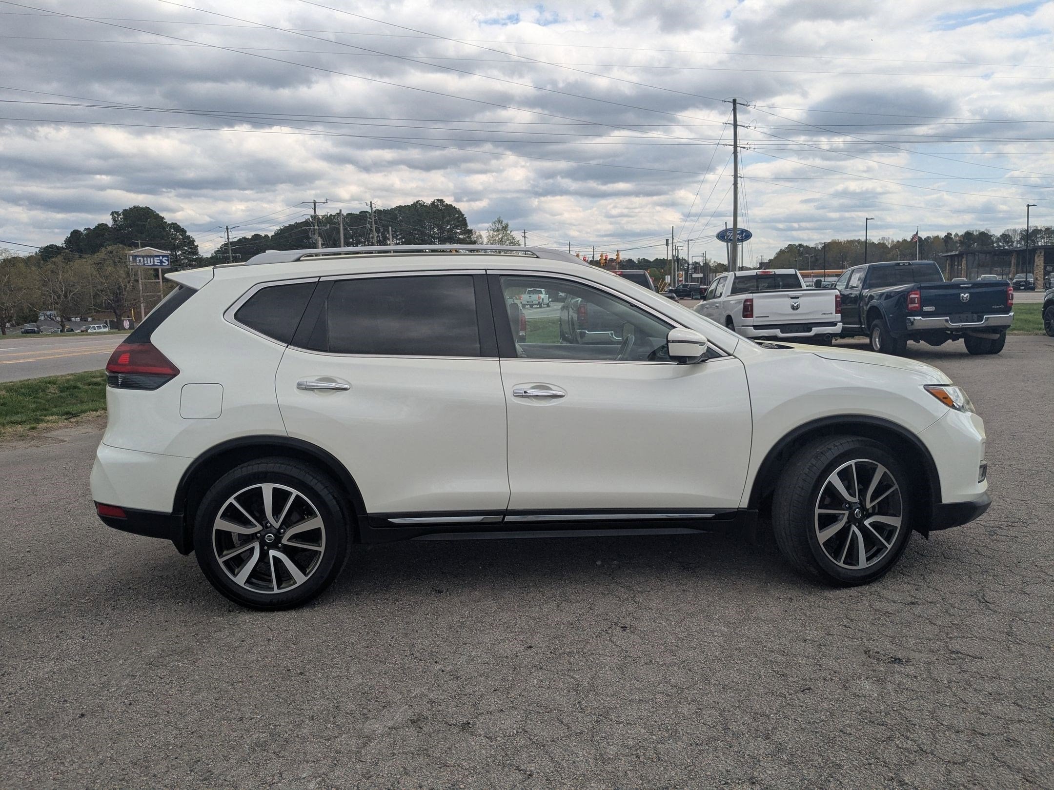 2019 Nissan Rogue SL