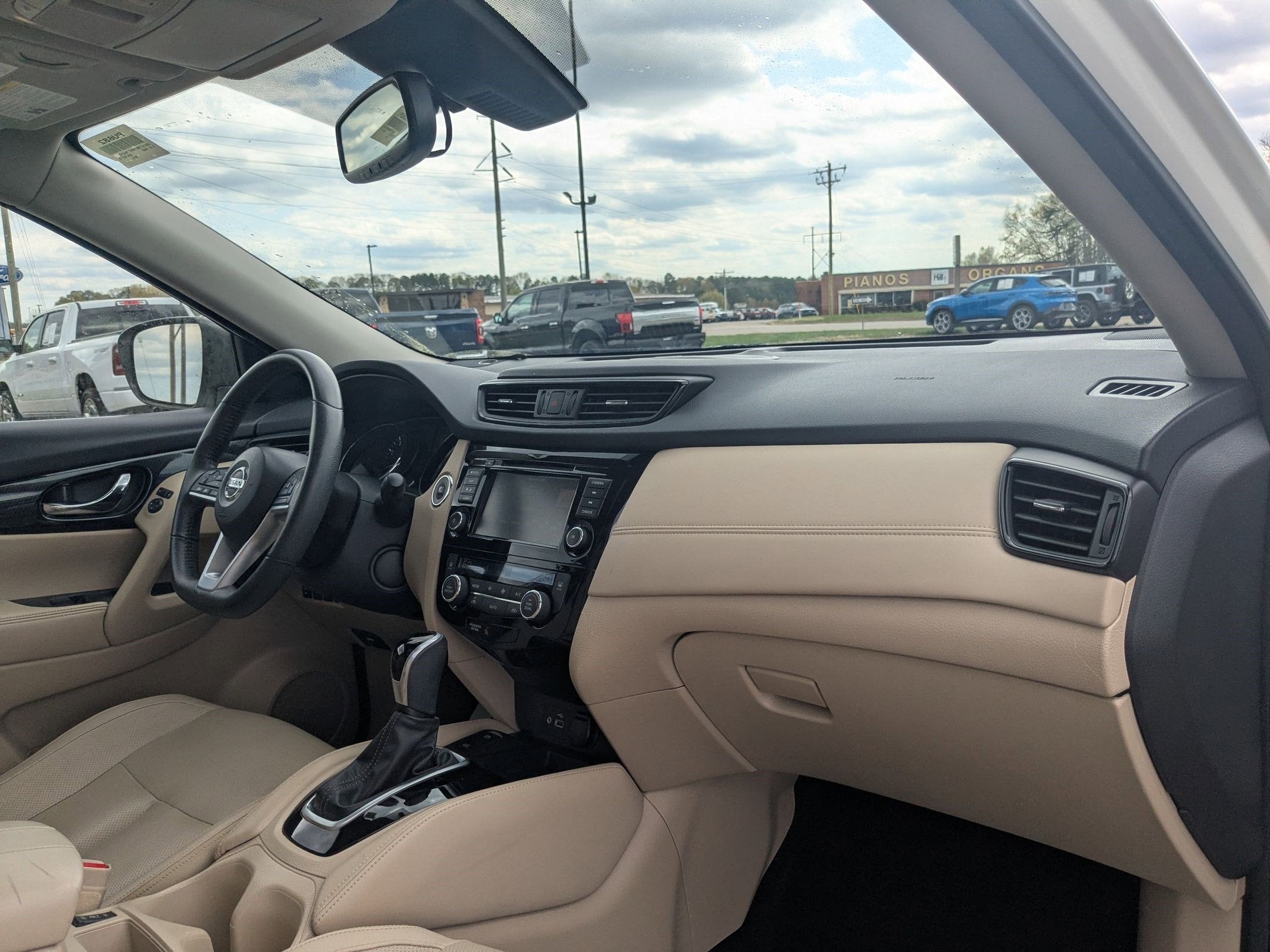 2019 Nissan Rogue SL