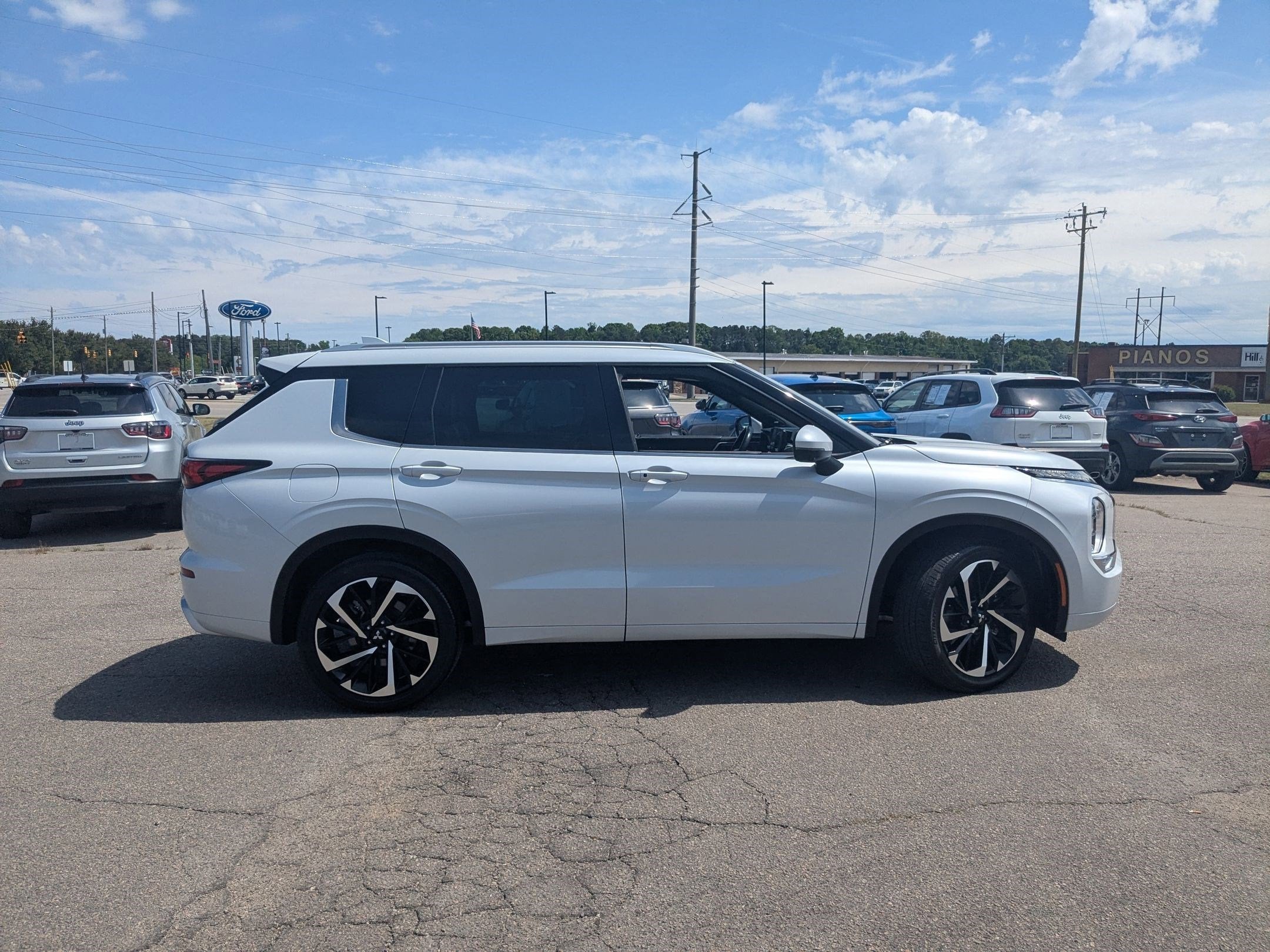 2022 Mitsubishi Outlander SEL 2.5 2WD
