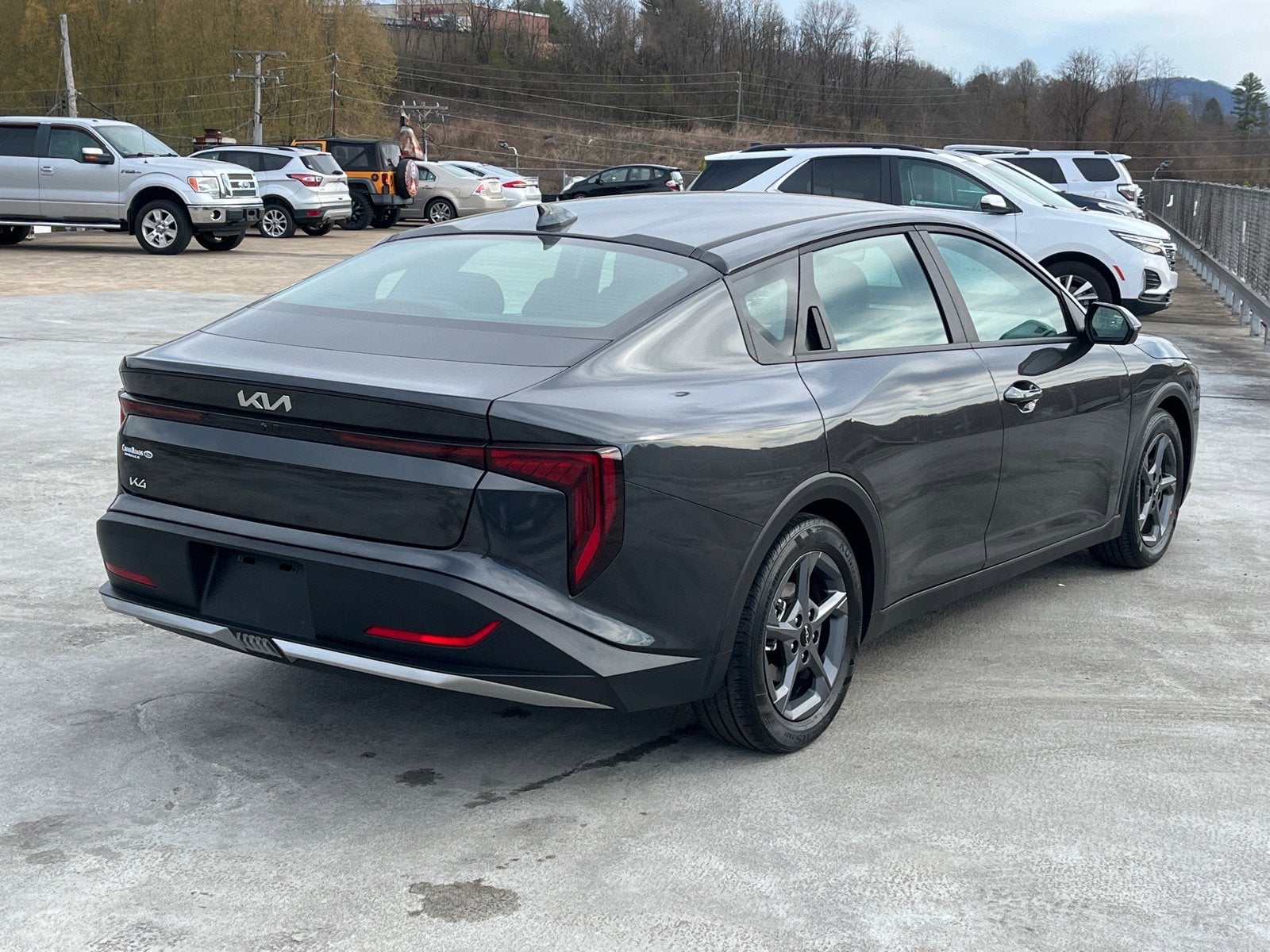 2025 Kia K4 LXS