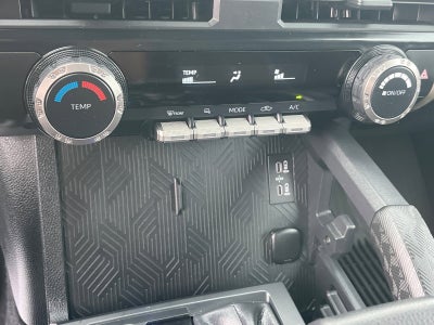 2024 Toyota Tacoma 4WD SR5