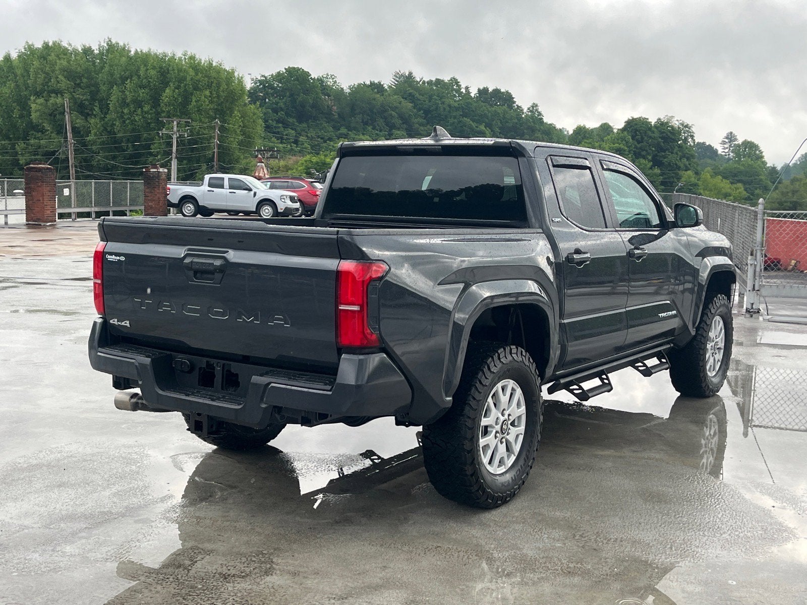 2024 Toyota Tacoma 4WD SR5