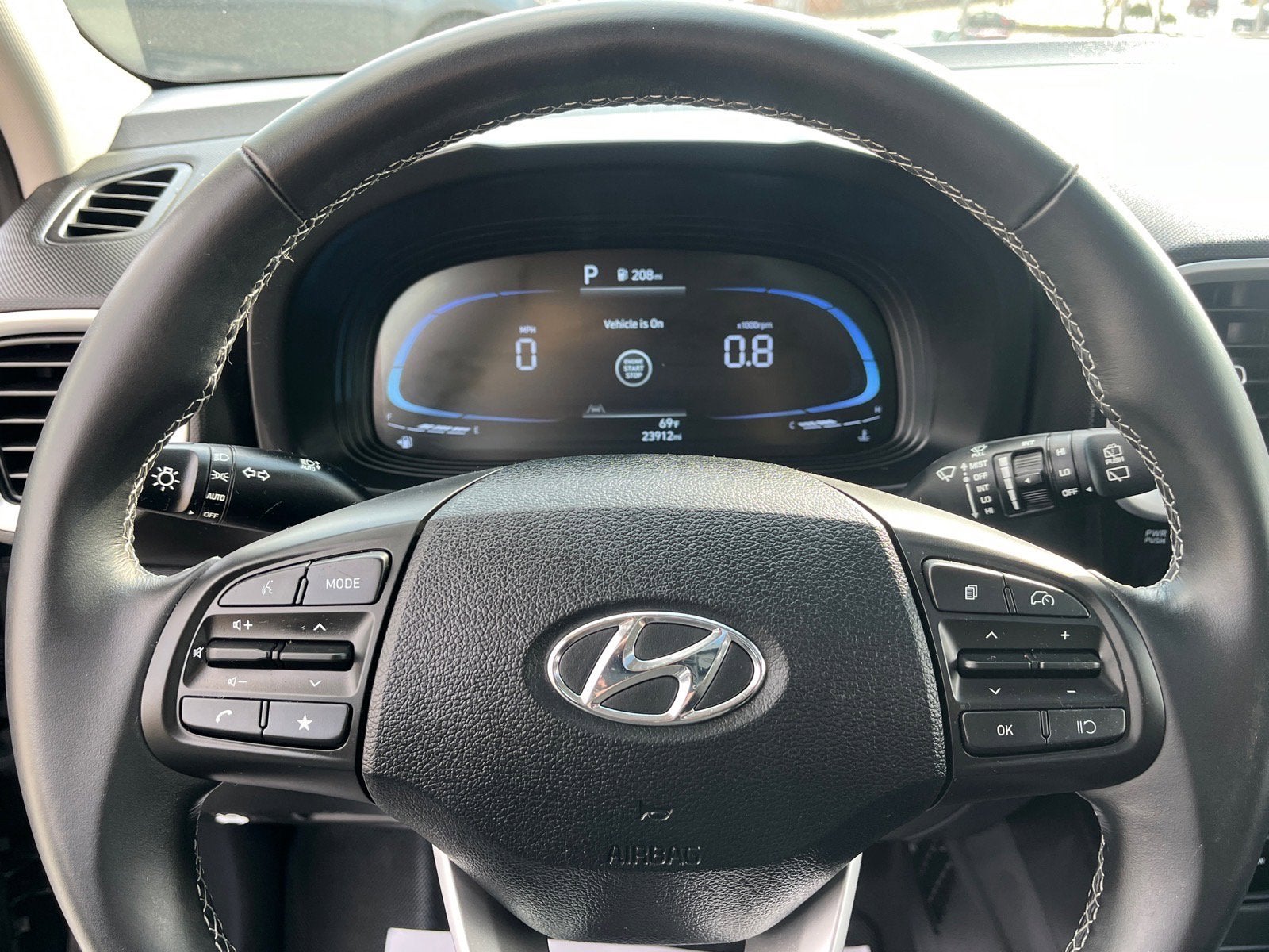 2025 Hyundai Venue SEL