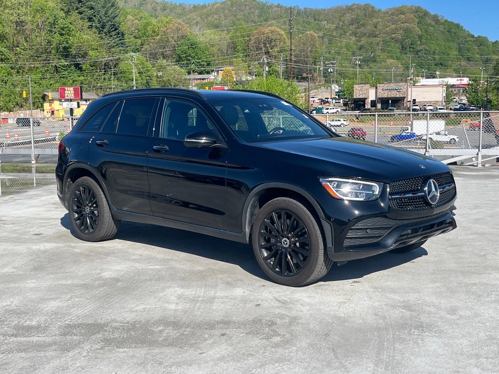 2022 Mercedes-Benz GLC