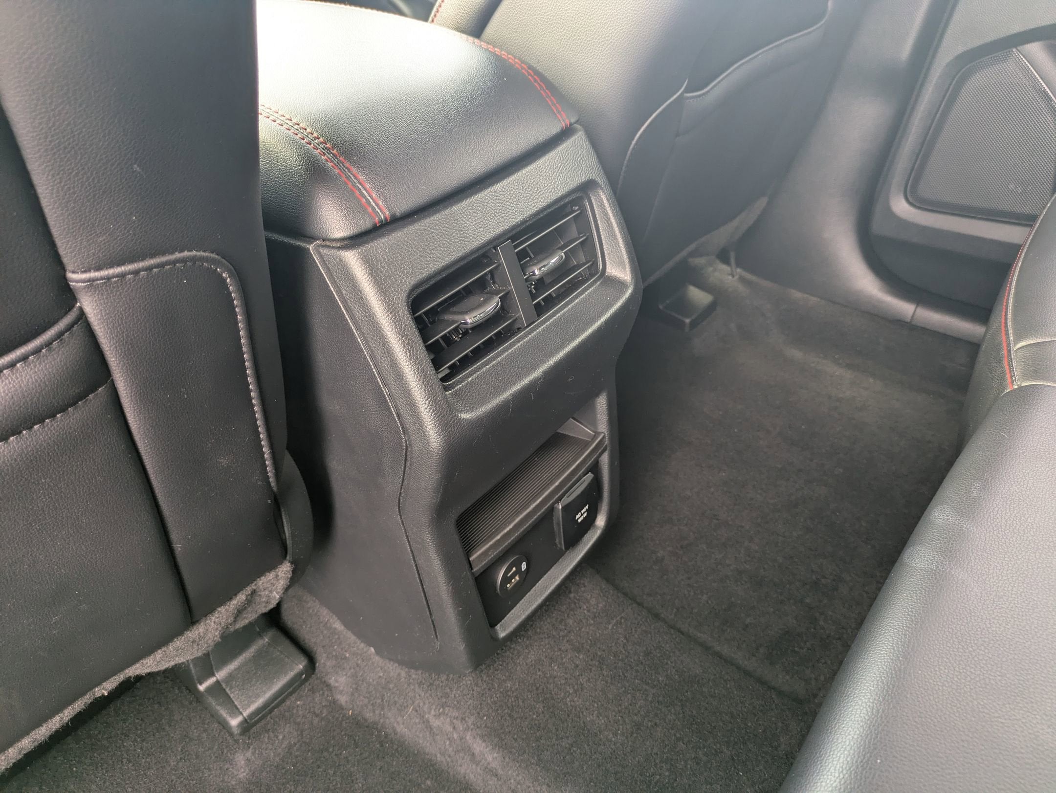 2022 Ford Edge ST Line