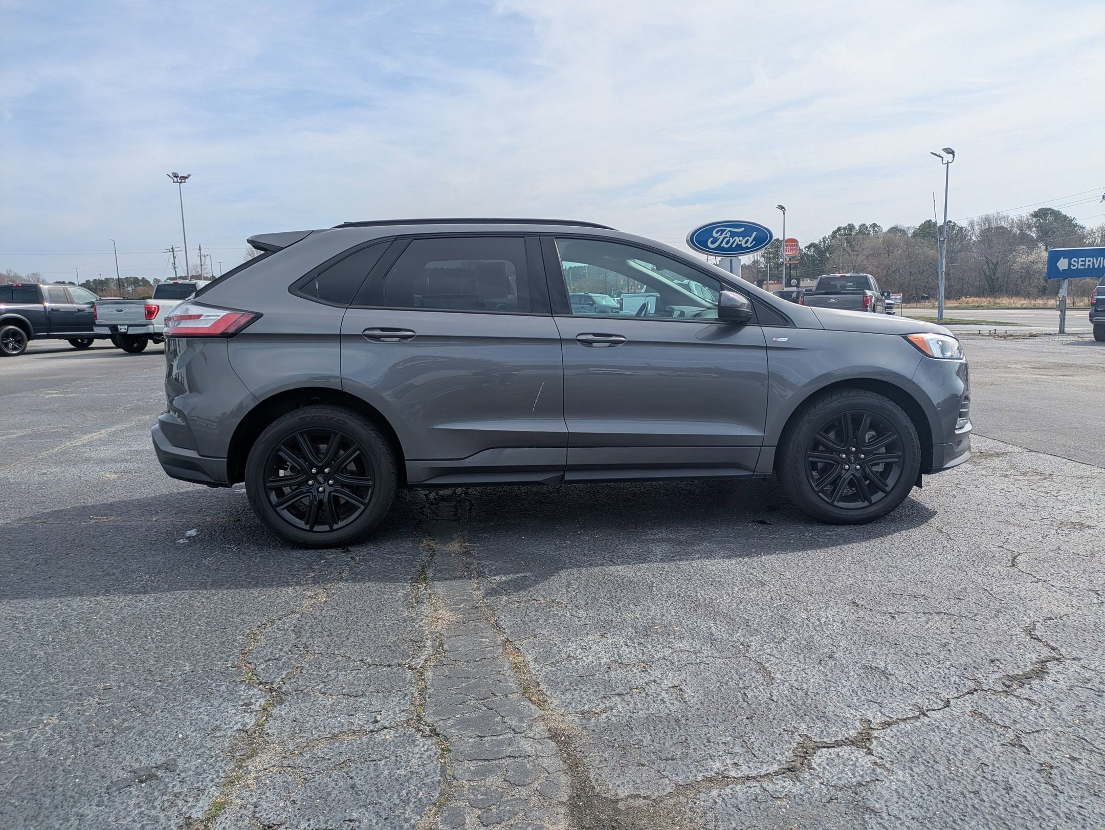 2022 Ford Edge ST Line