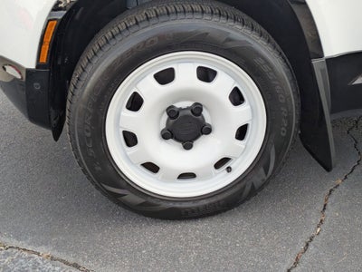 2025 Land Rover Defender S