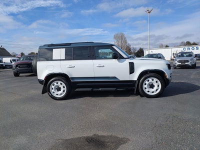 2025 Land Rover Defender S