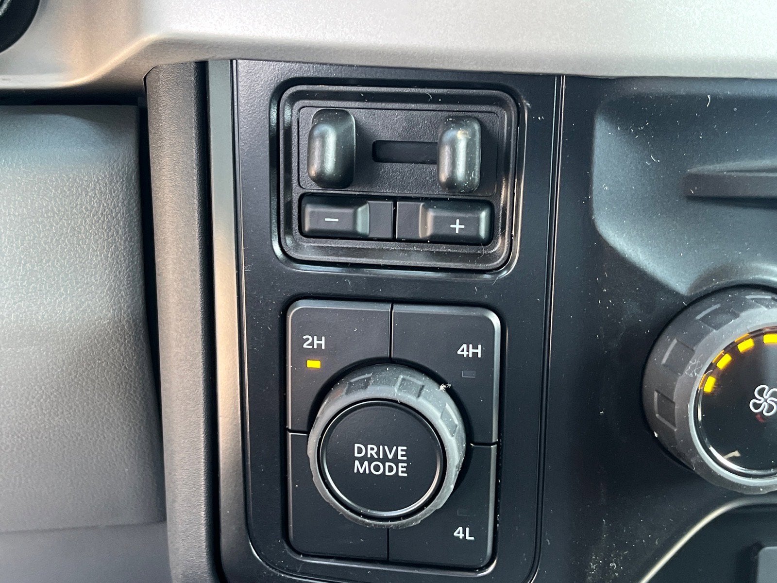 2026 Ford Super Duty F-550 DRW XL DRW