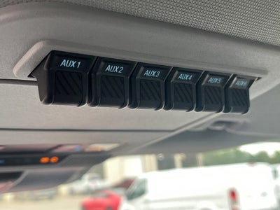 2025 Ford Super Duty F-350 SRW XL