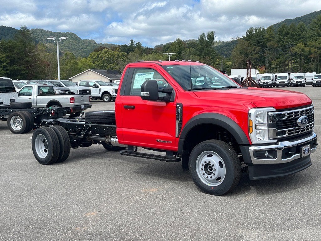 2026 Ford Super Duty F-550 DRW XL DRW