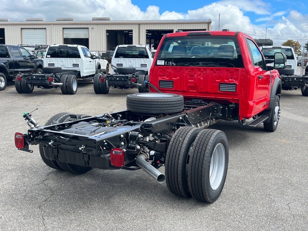 2026 Ford Super Duty F-550 DRW XL DRW