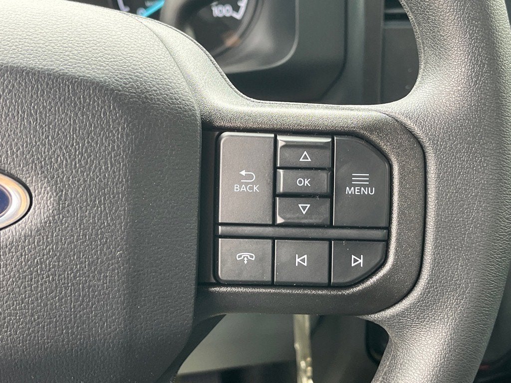 2025 Ford Super Duty F-600 DRW XL