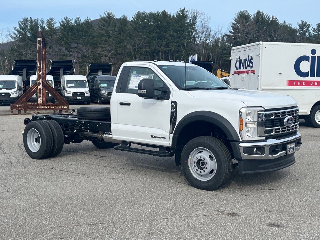 2026 Ford Super Duty F-600 DRW XL