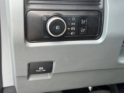2025 Ford Super Duty F-600 DRW XL