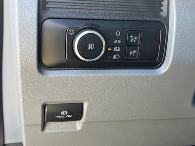 2025 Ford Super Duty F-600 DRW XL