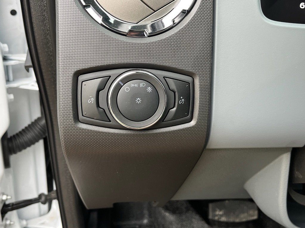 2025 Ford F-650SD Base