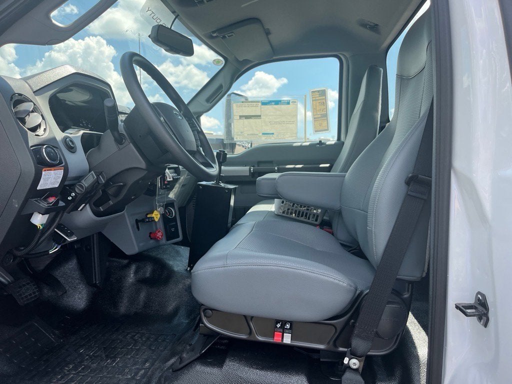 2026 Ford F-750SD Base