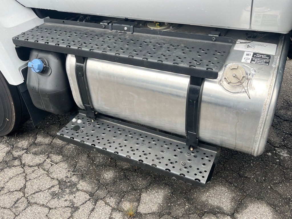 2026 Ford F-750SD Base