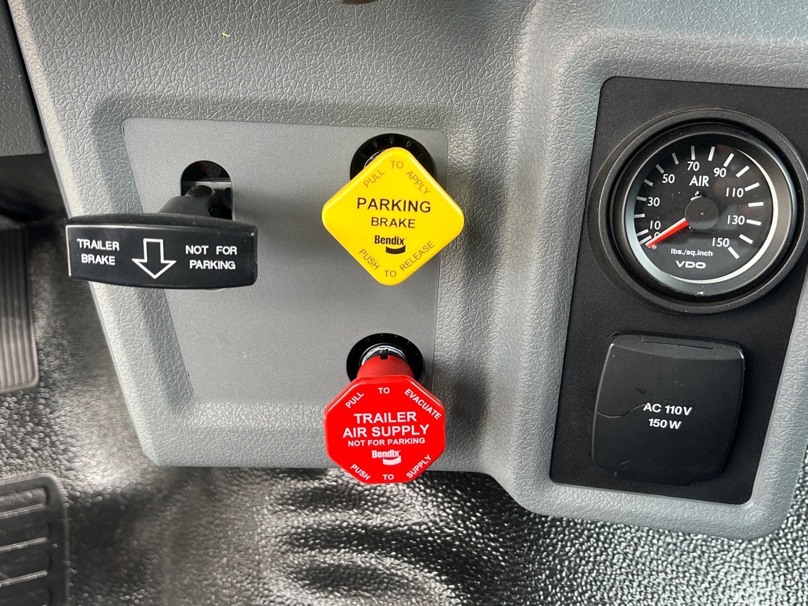 2026 Ford F-750SD Base