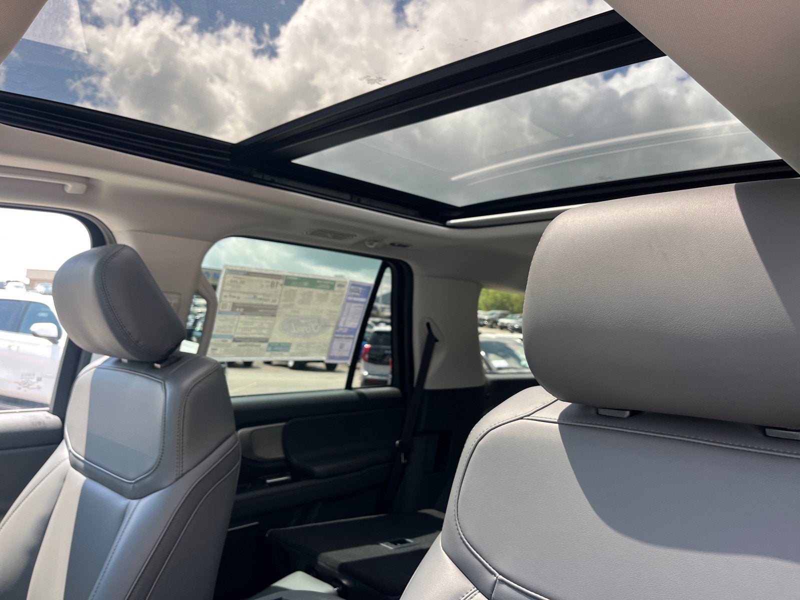 2026 Ford Expedition Active