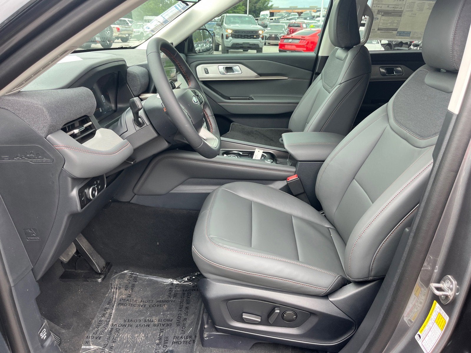2026 Ford Explorer Active w/200A Pkg