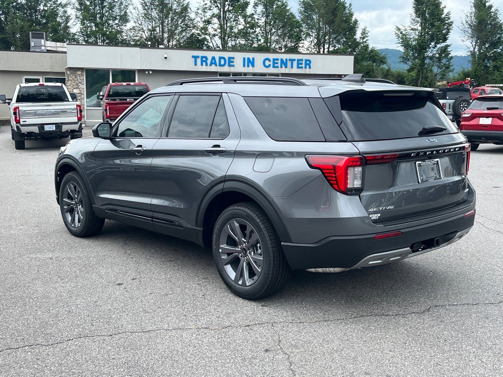 2026 Ford Explorer Active w/200A Pkg