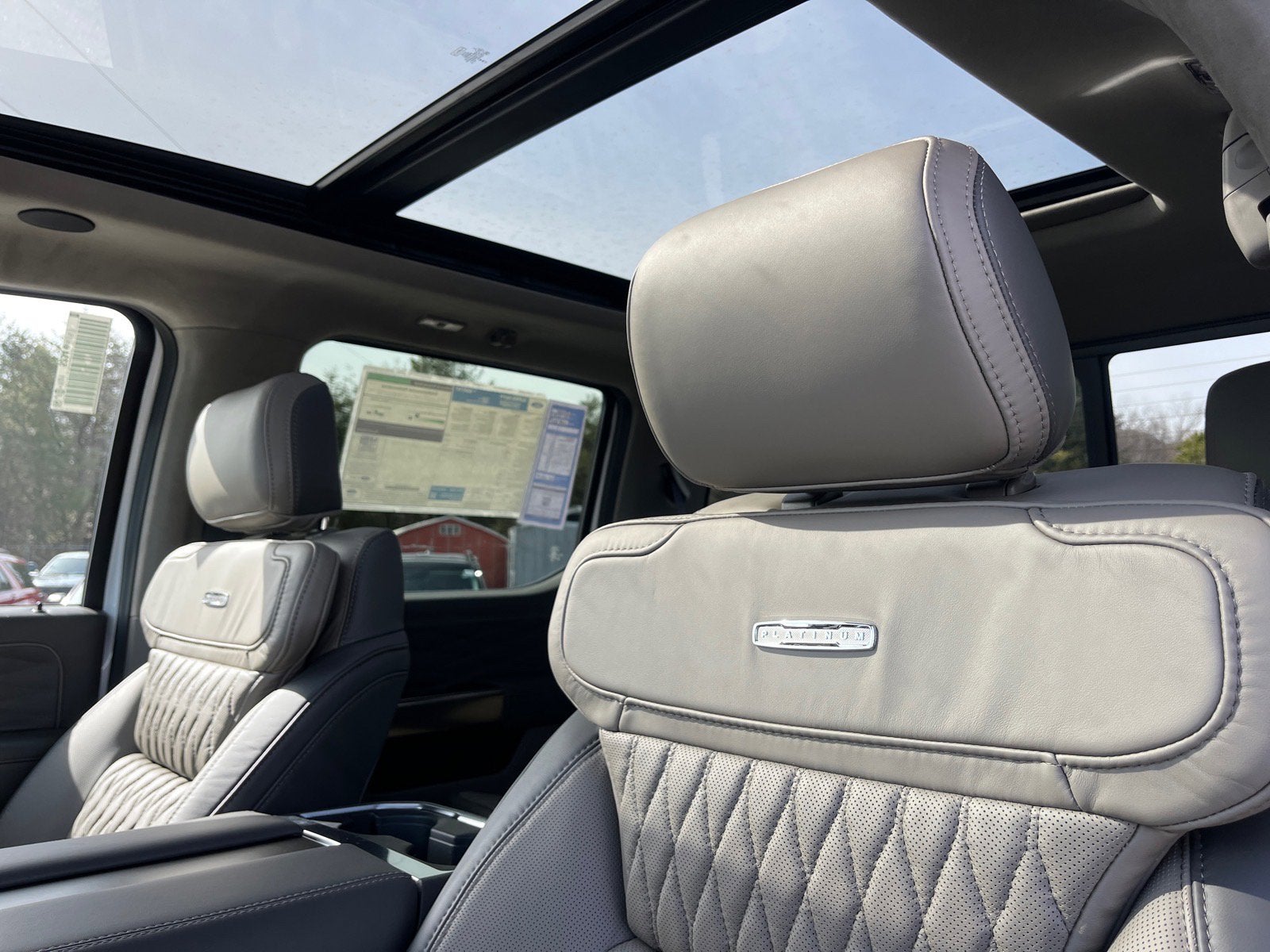 2026 Ford Super Duty F-250 SRW Platinum