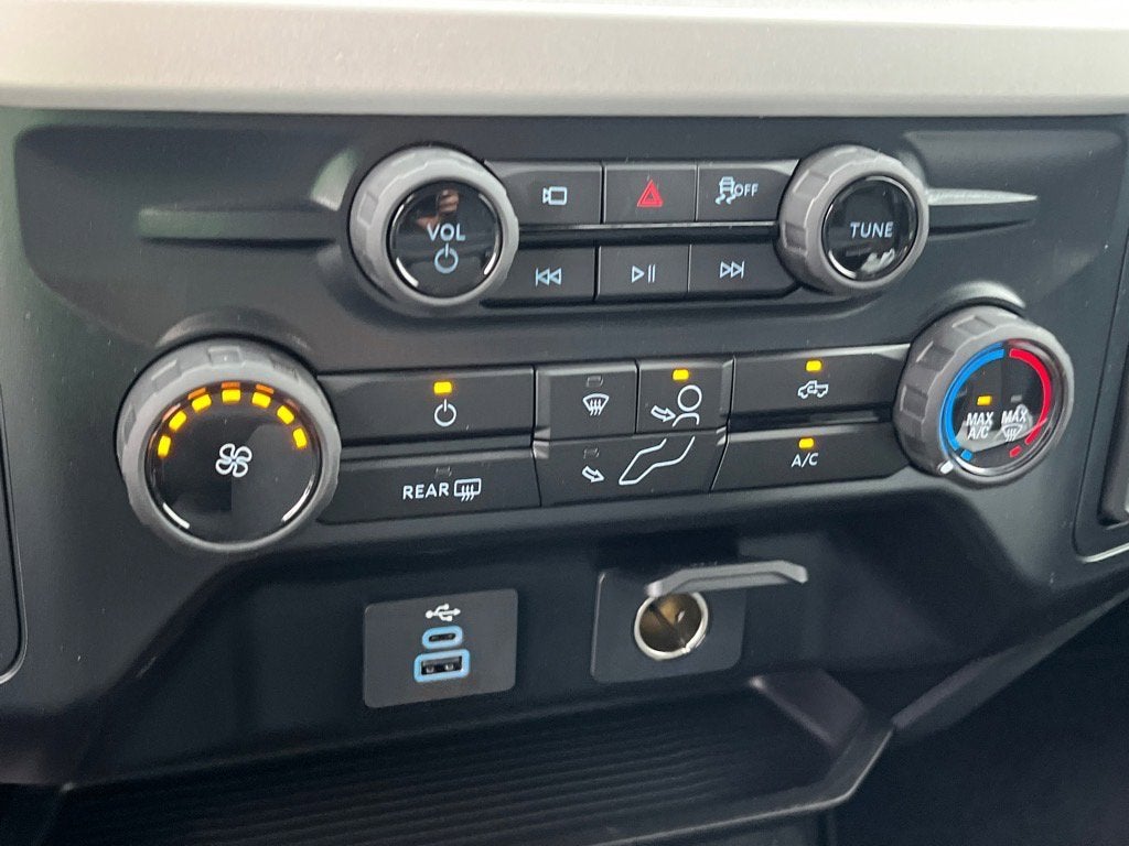 2025 Ford Super Duty F-250 SRW XL