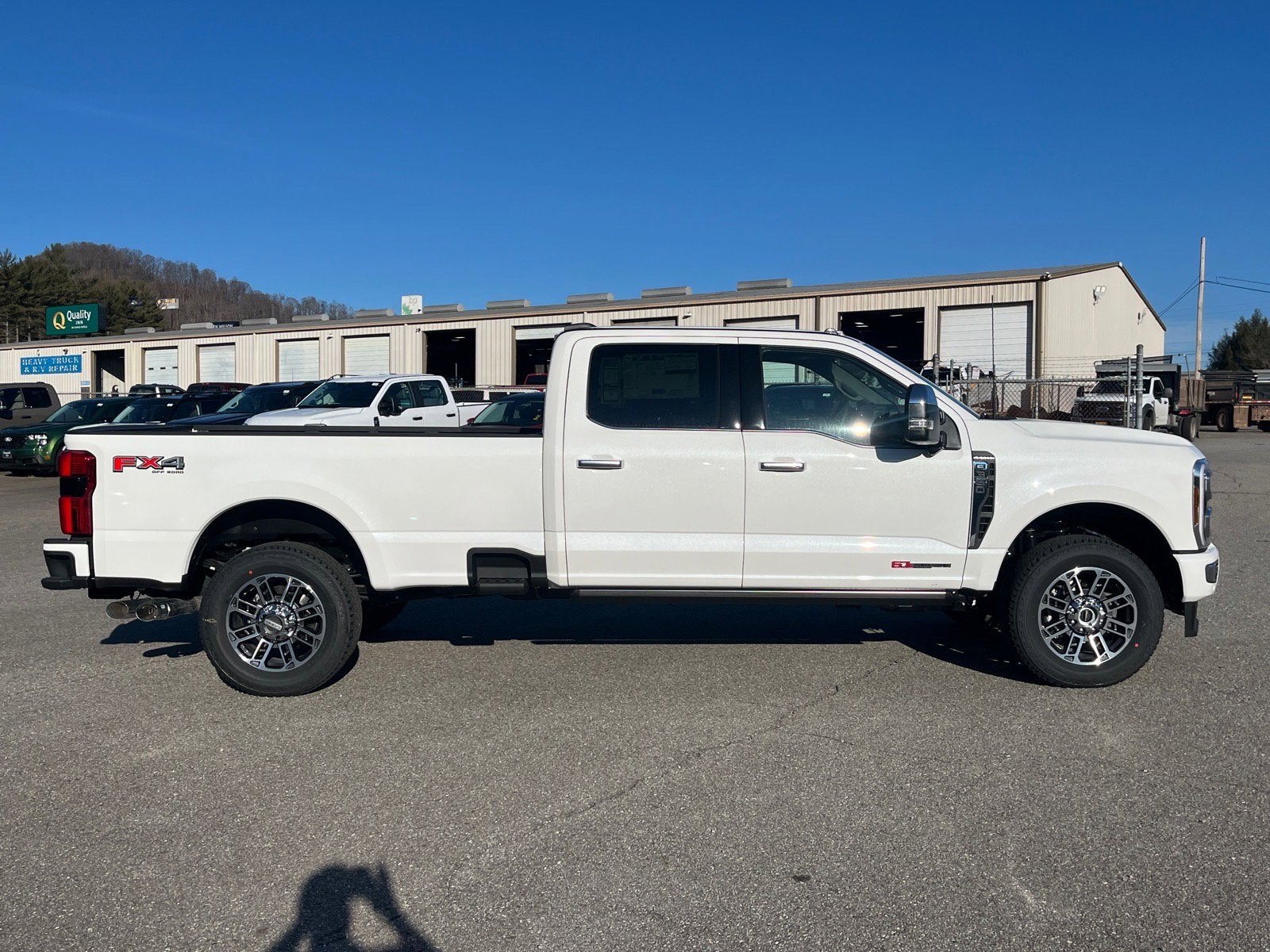 2026 Ford Super Duty F-350 SRW Platinum