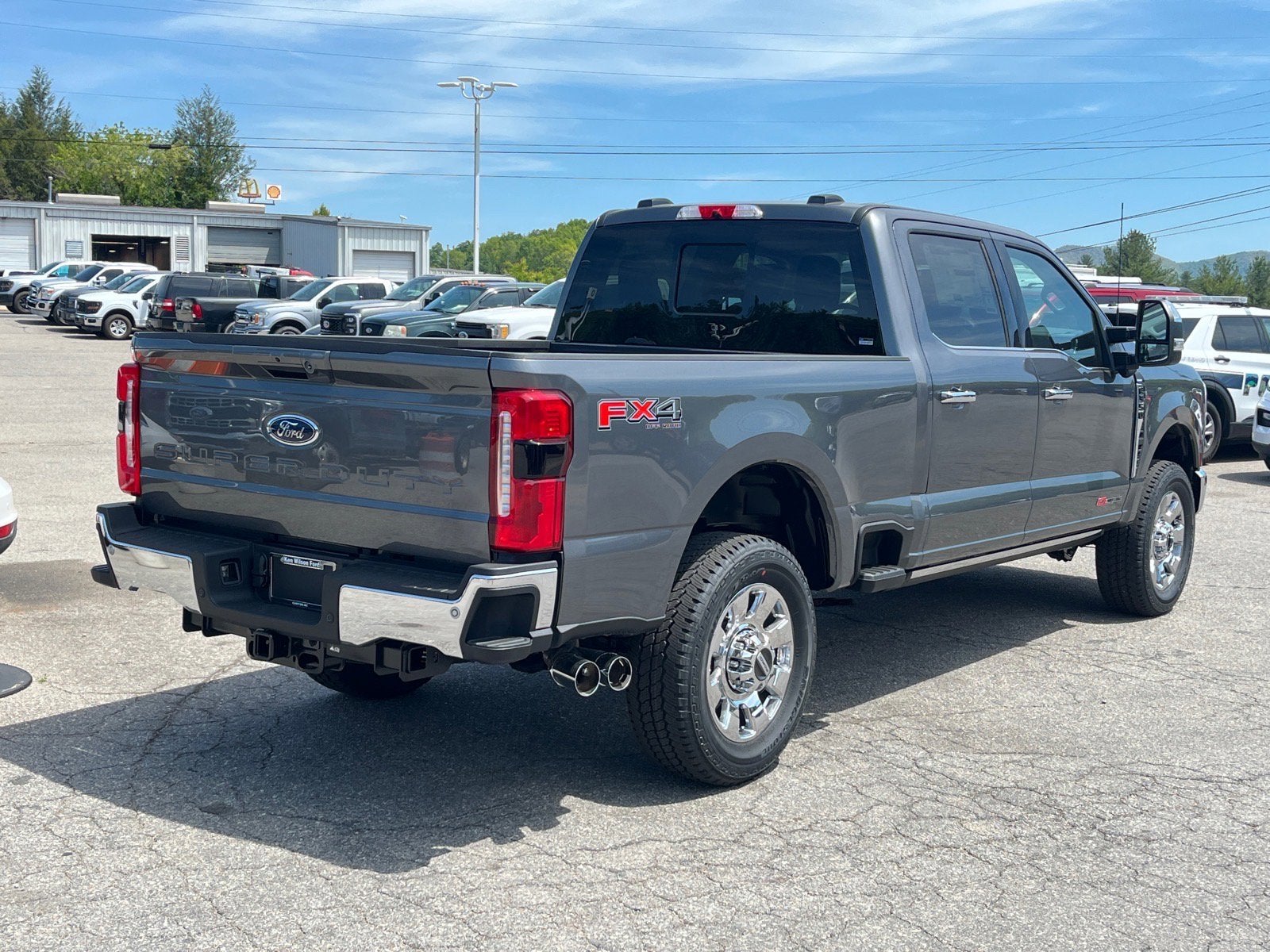 2026 Ford Super Duty F-350 SRW LARIAT