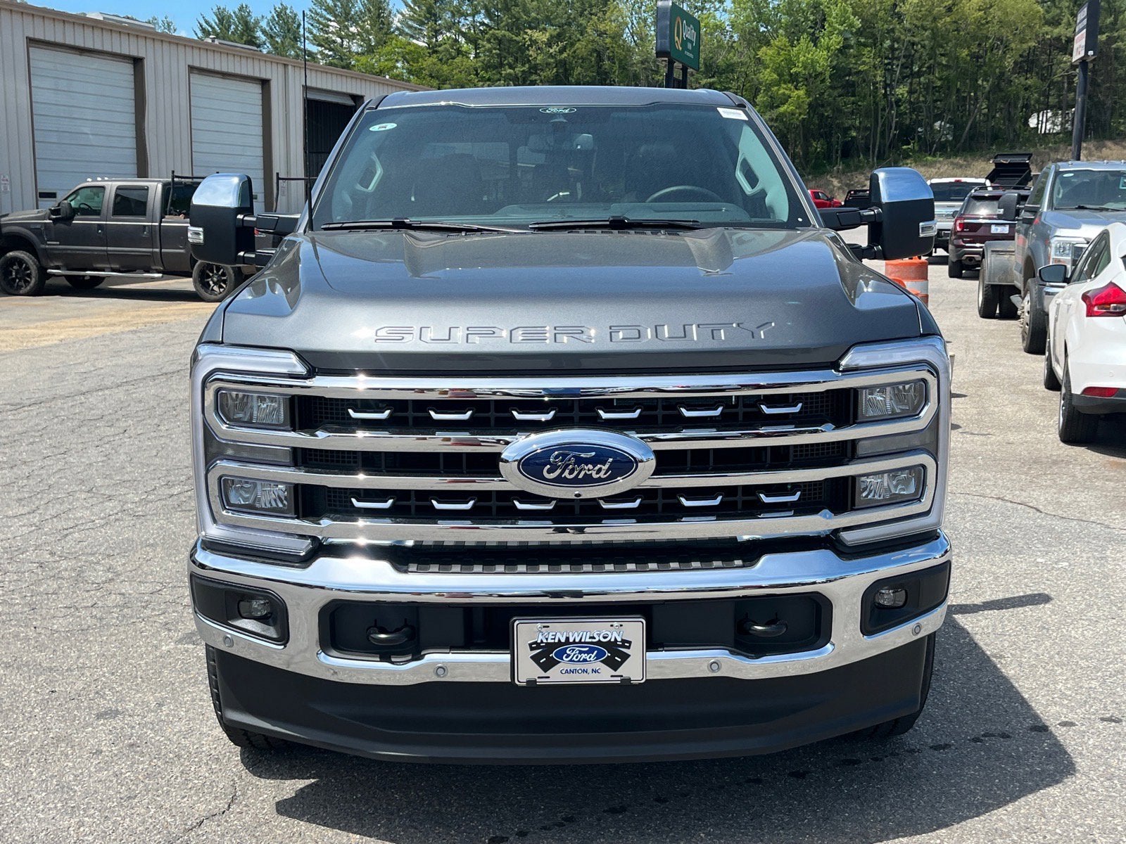2026 Ford Super Duty F-350 SRW LARIAT