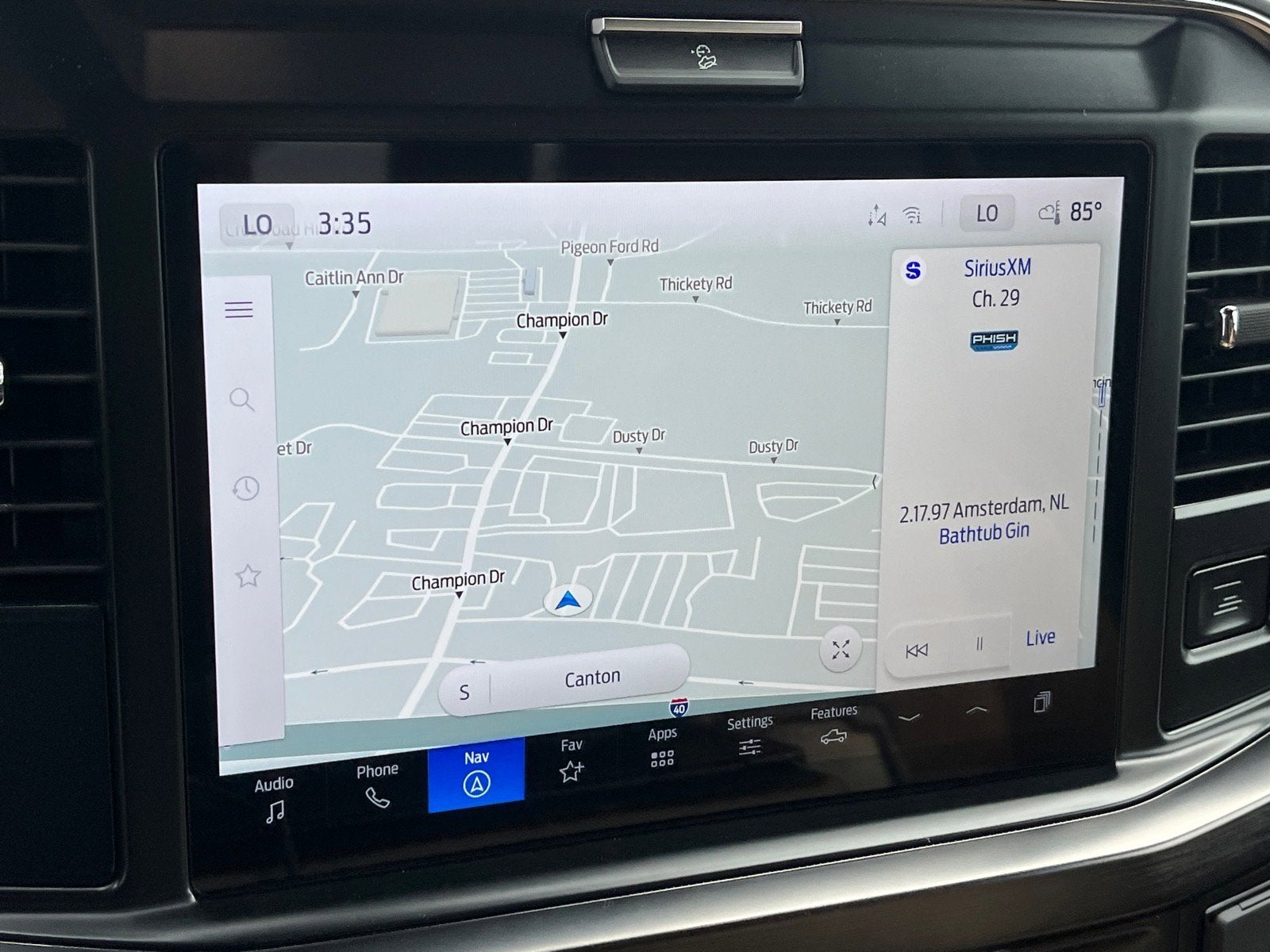 2026 Ford Super Duty F-350 SRW LARIAT