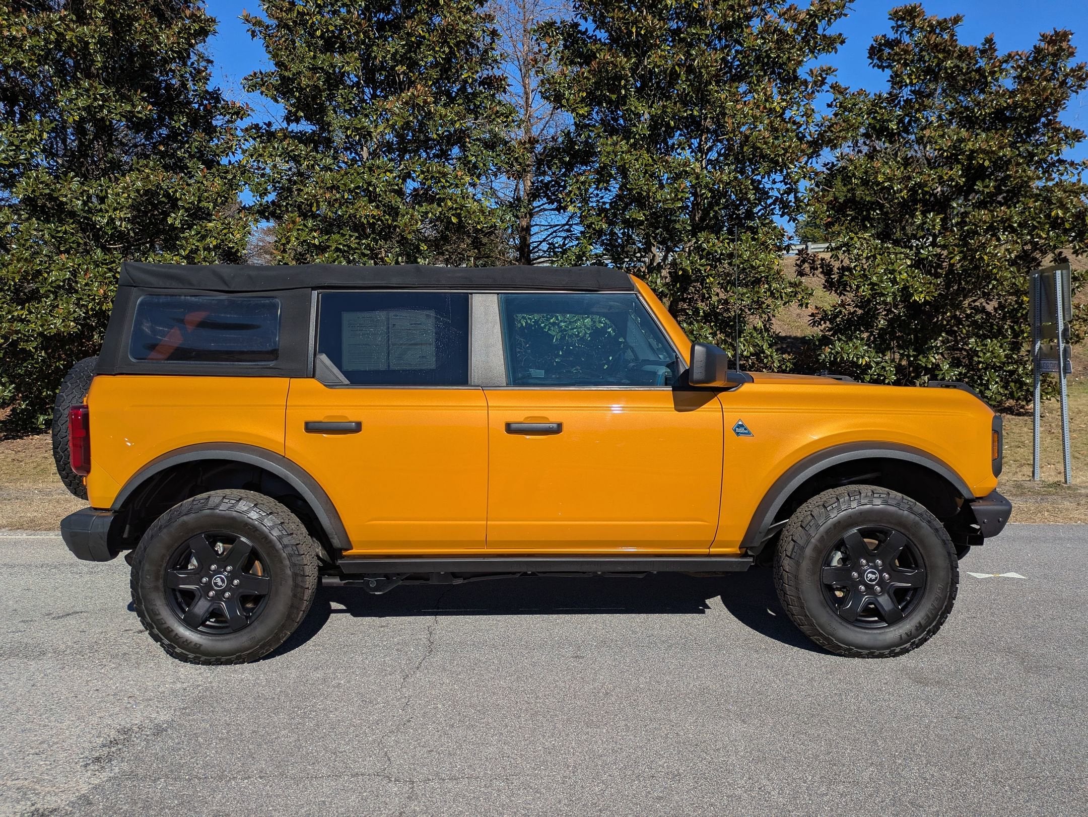 2022 Ford Bronco Black Diamond