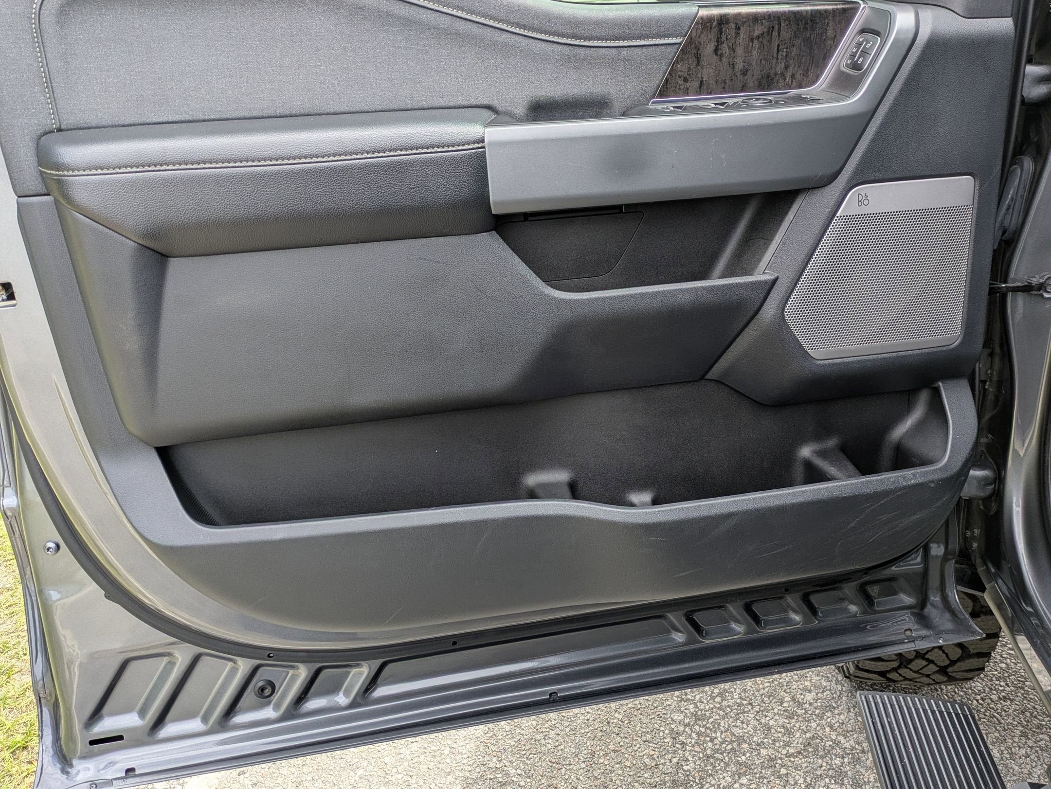 2023 Ford Super Duty F-250 SRW LARIAT