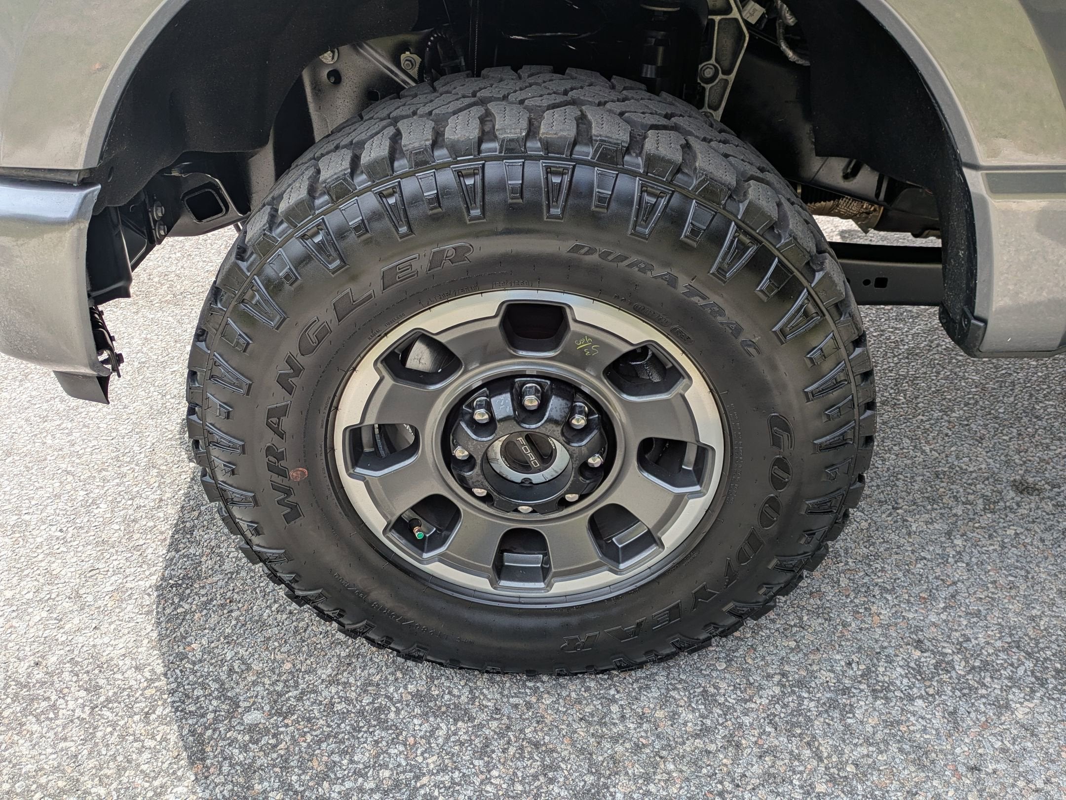 2023 Ford Super Duty F-250 SRW LARIAT