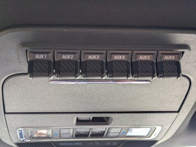 2025 Ford Super Duty F-350 SRW Platinum