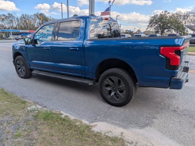 2022 Ford F-150 Lightning LARIAT