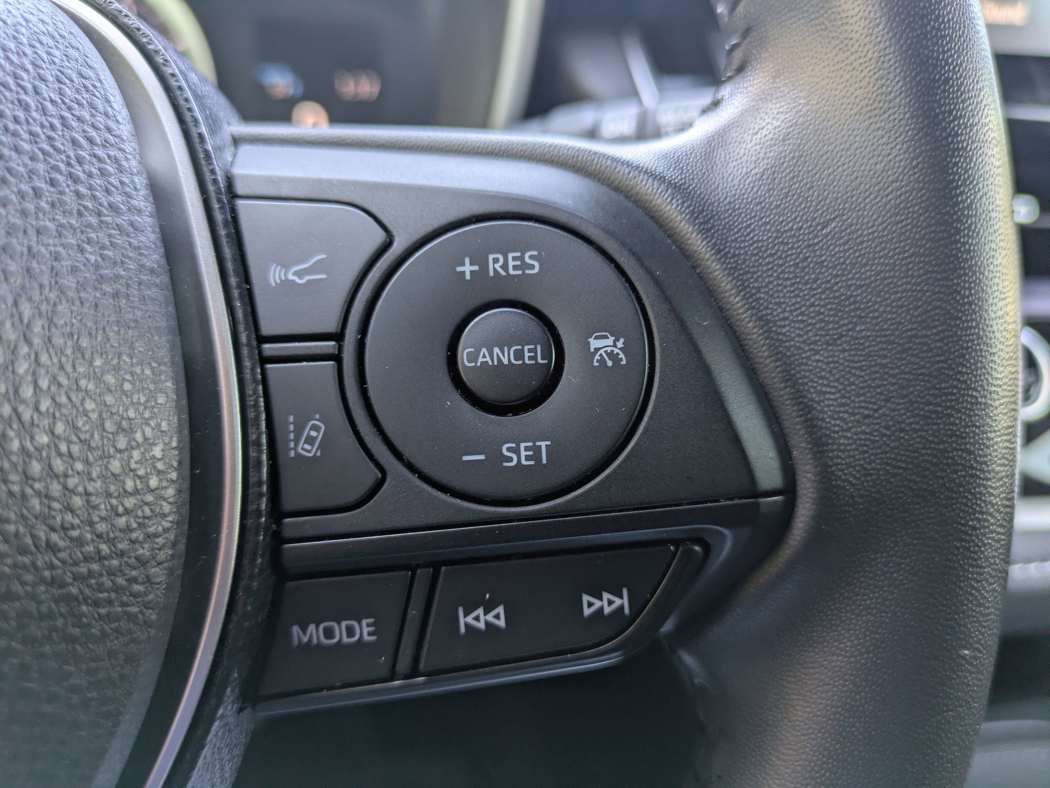 2020 Toyota Corolla Hatchback SE