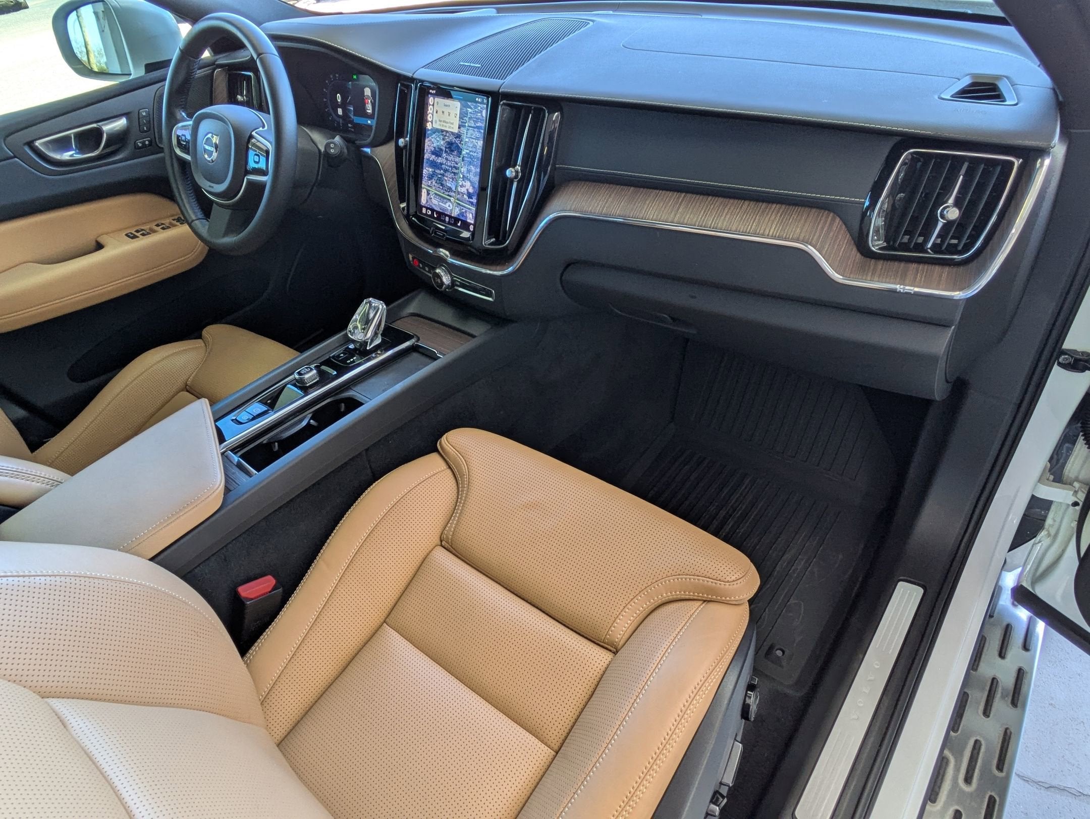 2022 Volvo XC60 Inscription