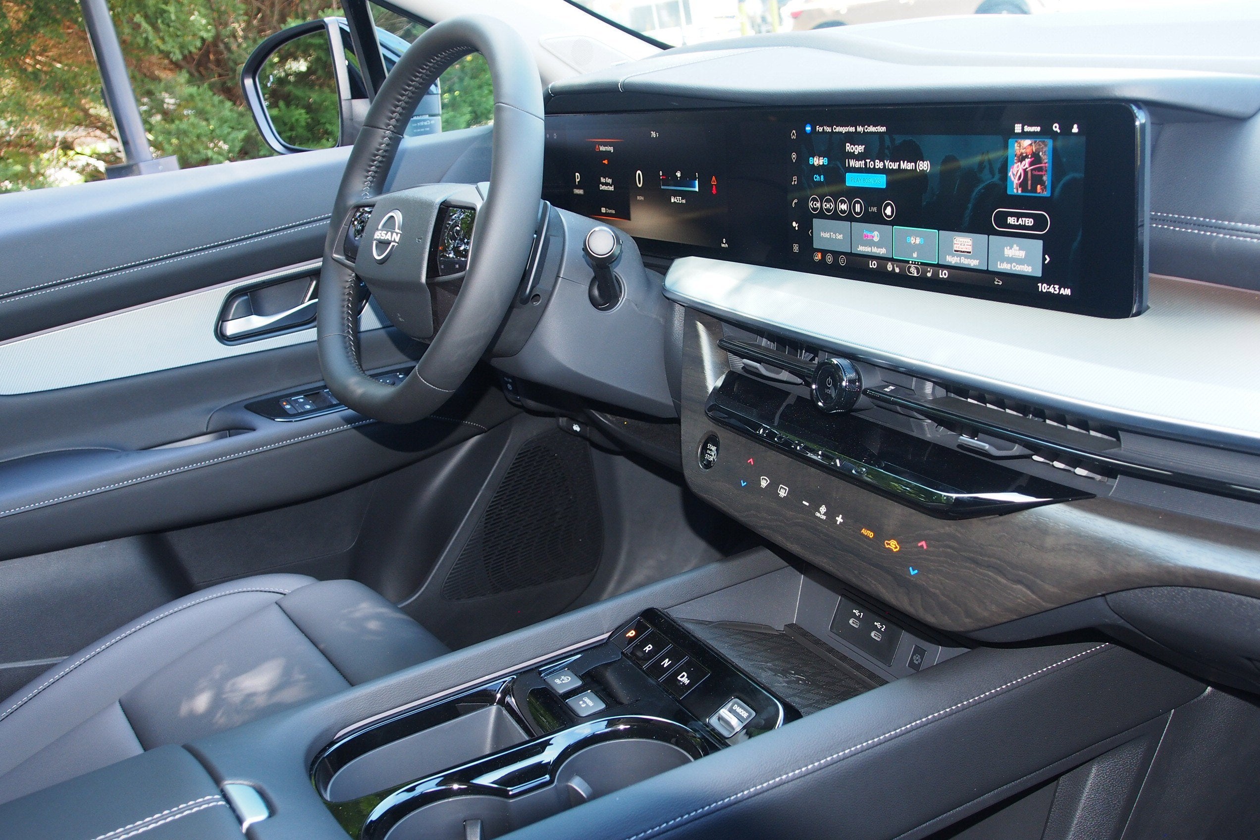 2025 Nissan Murano SL