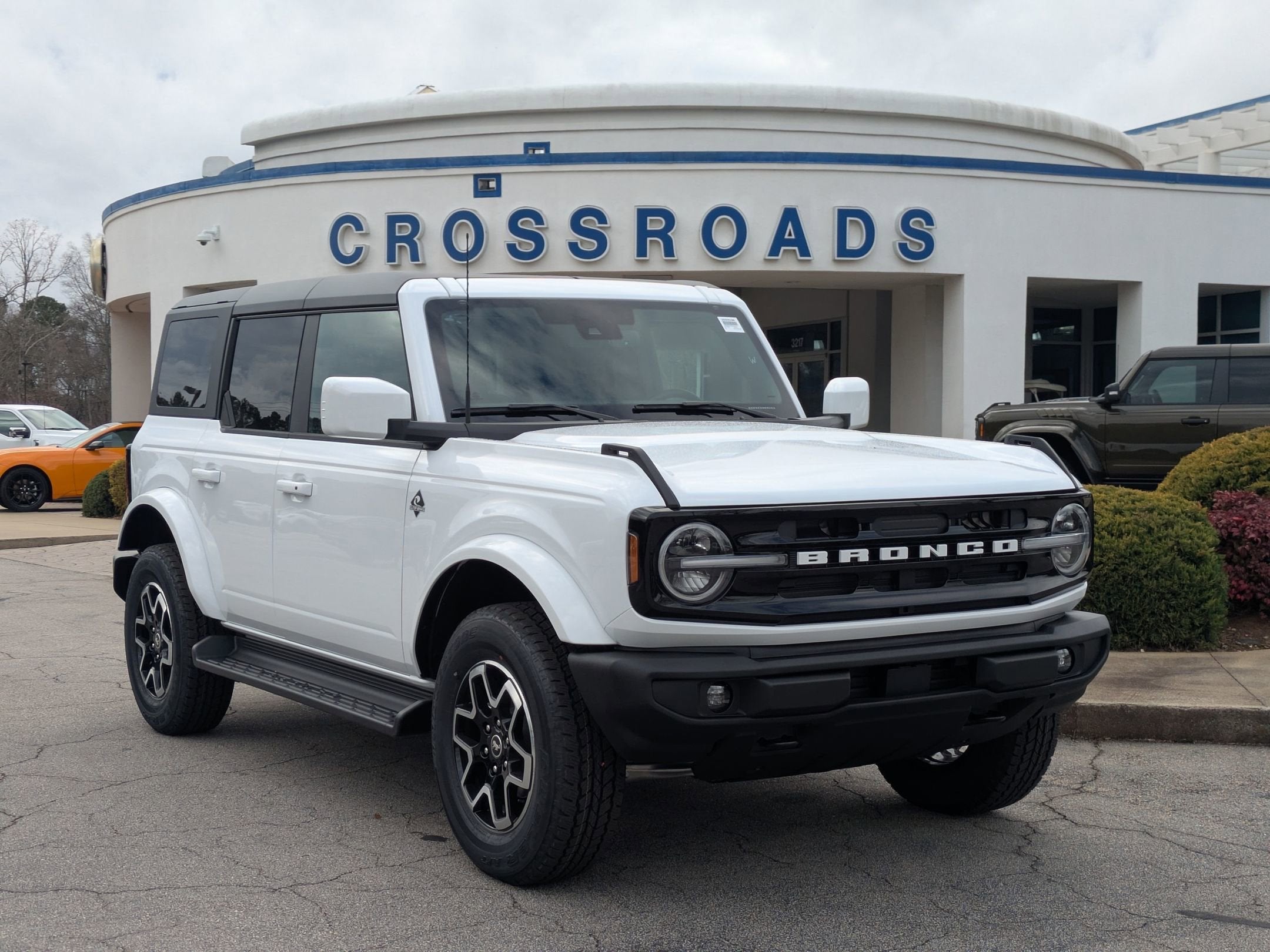 2025 Ford Bronco Outer Banks