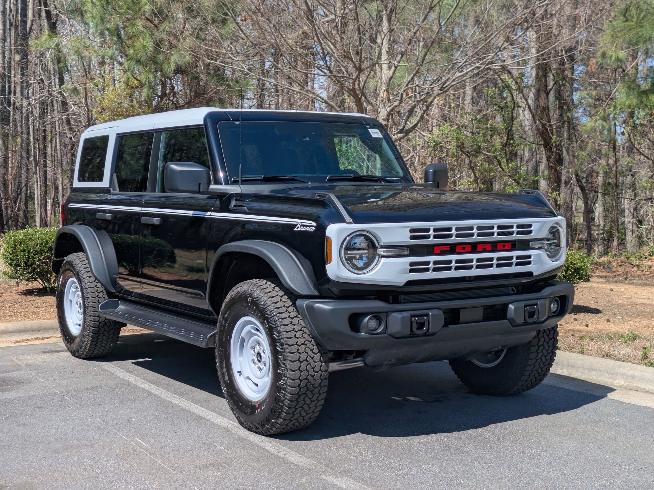 2026 Ford Bronco Heritage Edition