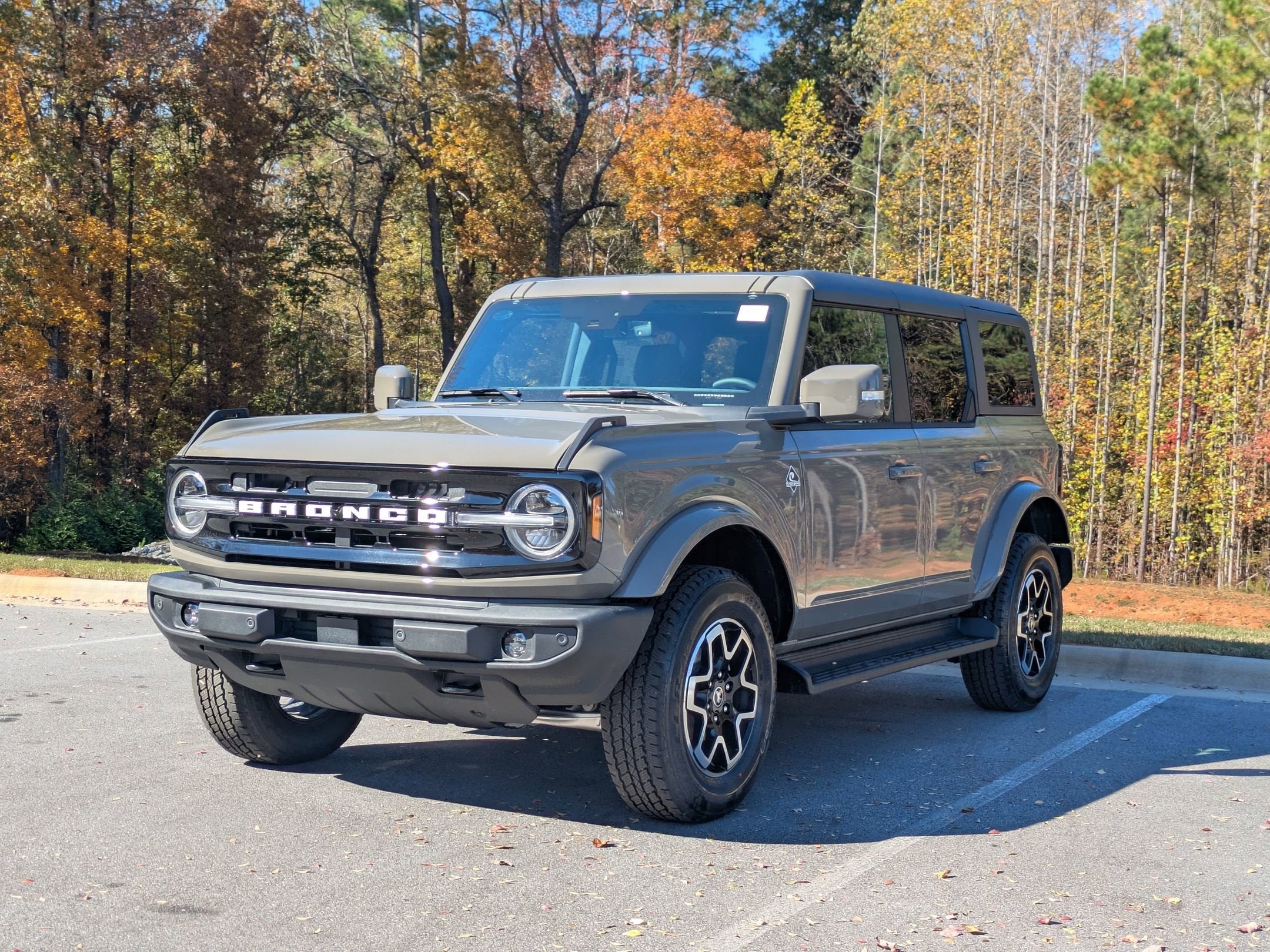 2025 Ford Bronco Outer Banks
