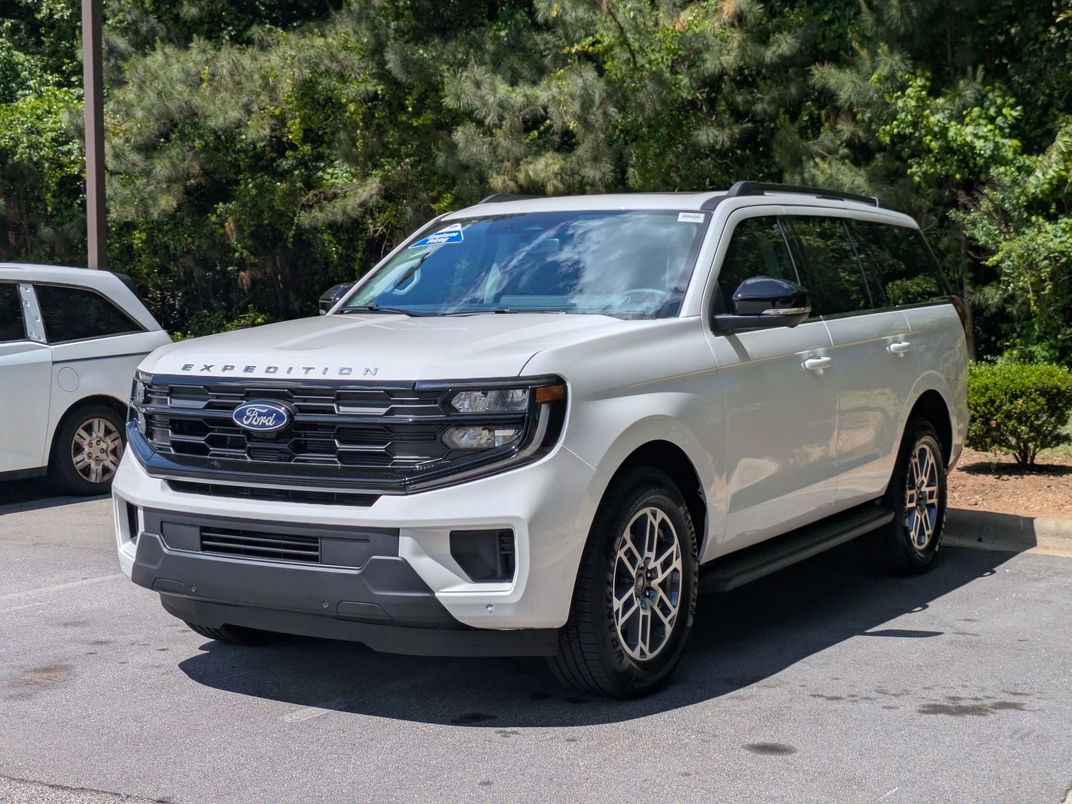 2026 Ford Expedition Active