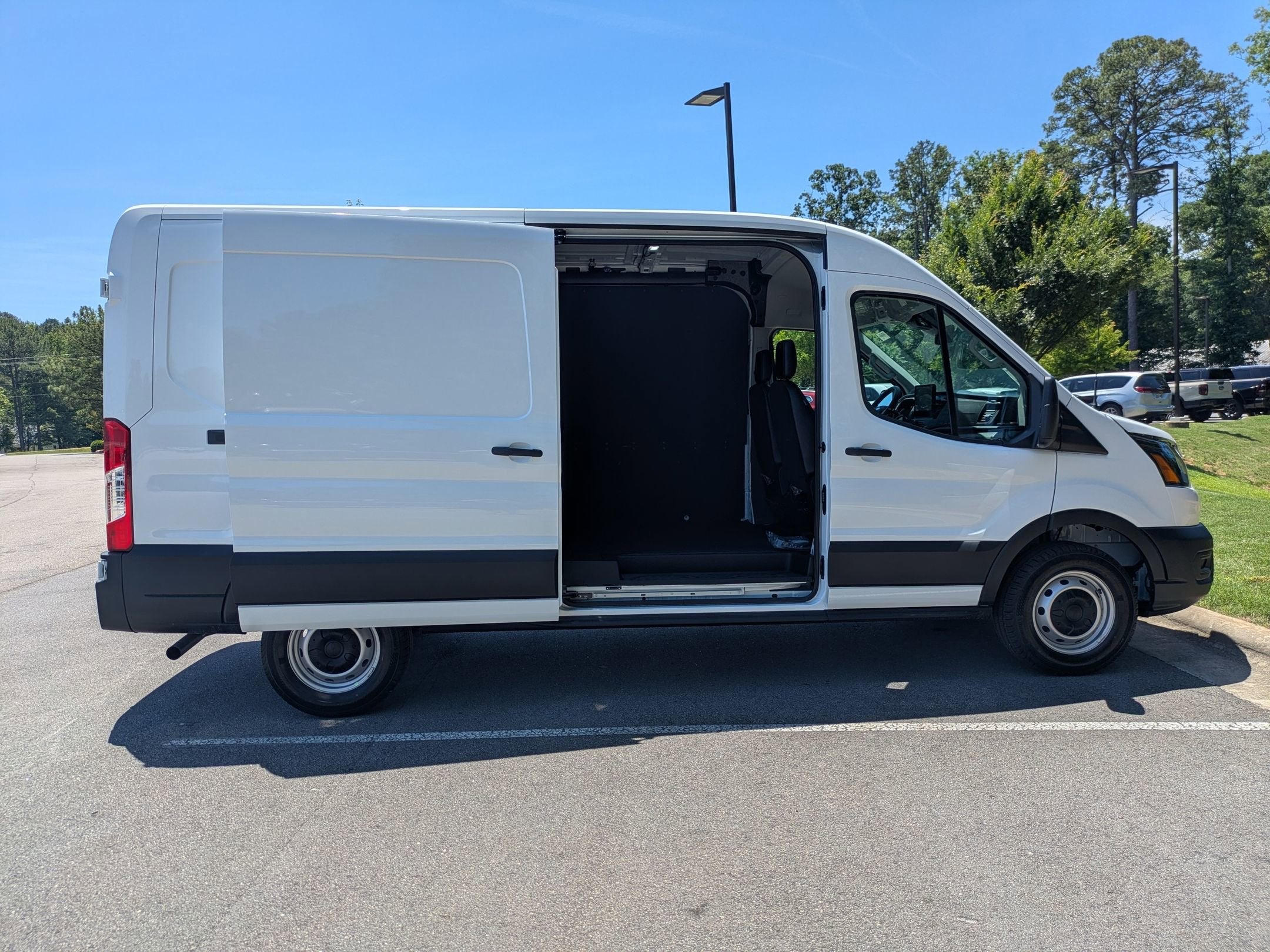 2026 Ford Transit Cargo Van Base
