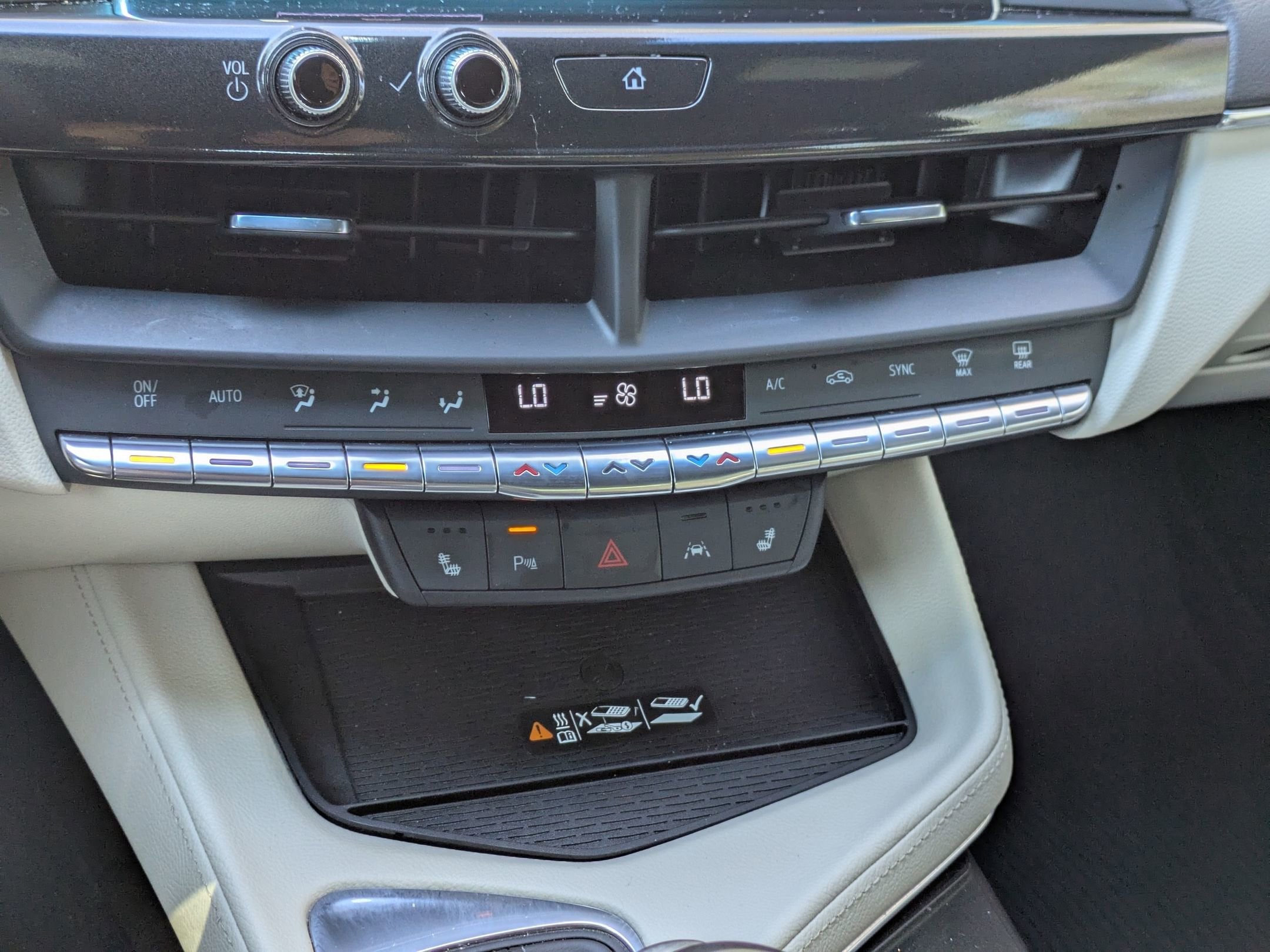 2023 Cadillac CT4 Luxury